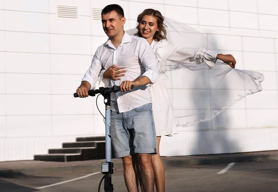The passenger on the scooter – The Daily PPILL #60